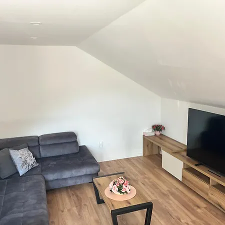 Lägenhet Apartma Tri Planike Mojstrana