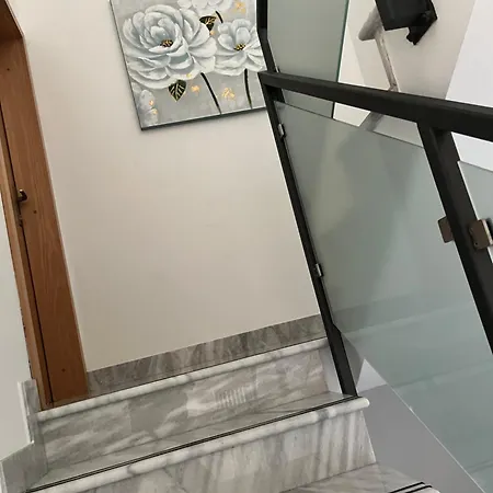 Lägenhet Apartma Tri Planike